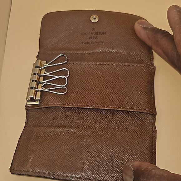LOUIS VUITTON Monogram Multi Cles 4 Key Case M69517 LV Auth - Picture 6 of 6